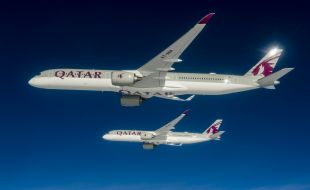 a350-1000-and-a350-900-qatar-formation-flight-030_airbus