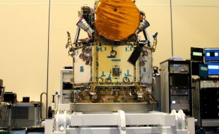 airbus_completes_the_integration_of_cheops_satellite