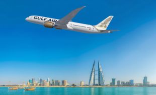 boeing_delivers_first_787_dreamliner_for_gulf_air