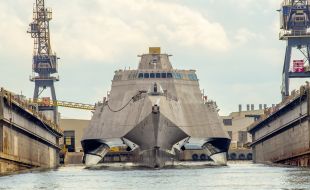 Austal USA global services division earns $21 Million LCS post delivery award - Κεντρική Εικόνα