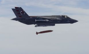 f-35_gets_precision_target_engagement_with_raytheon_jsow_missile