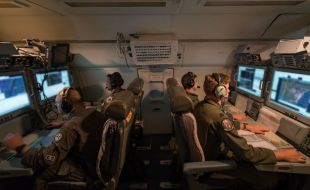 northrop_grumman_awarded_17.5_million_contract_for_fifth_generation_upgrade_of_e-8c_joint_stars_central_computers