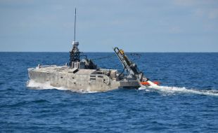 Northrop Grumman Successfully Completes Initial In-Water Testing of the AQS-24 Mine Hunting Sonar Using a Next Generation Deploy and Retrieval Payload - Κεντρική Εικόνα